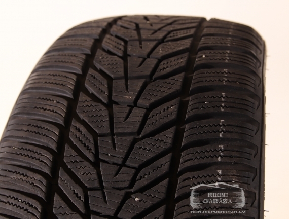 Hankook Winter I*Cept EVO3 W330