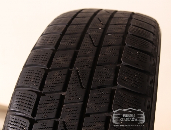 Hankook Winter I Cept iZ W606