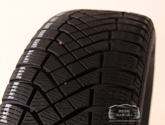 Pirelli Ice Zero FR