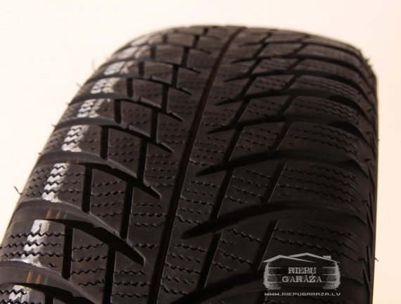 Bridgestone Blizzak LM001