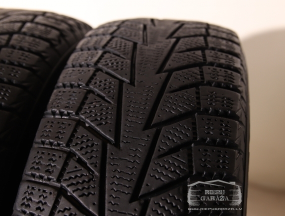 Hankook Winter I Cept iZ2 W616