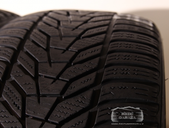 Hankook Winter I*Cept EVO3 W330