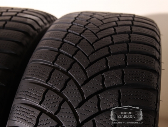 Bridgestone BLIZZAK LM001 EVO