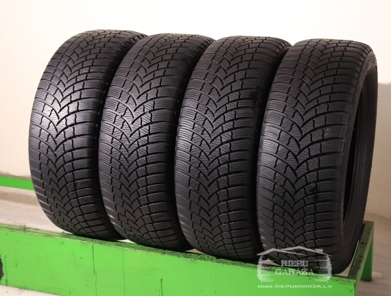 Bridgestone BLIZZAK LM001 EVO