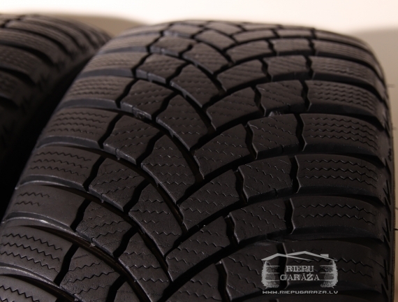 Bridgestone BLIZZAK LM001 EVO