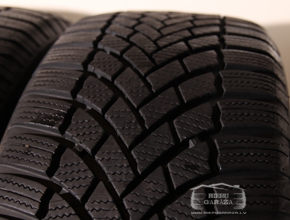 Bridgestone Blizzak LM005