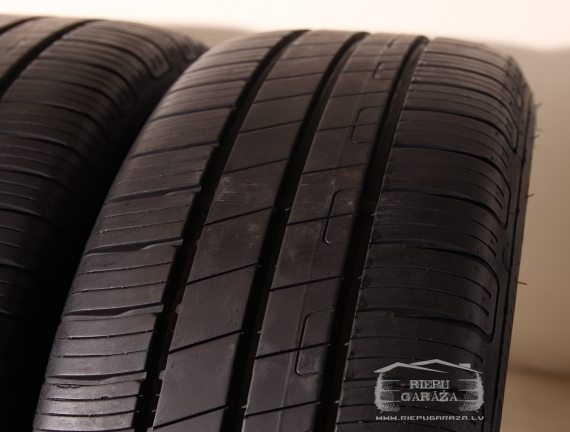 Goodyear Efficientgrip Performance