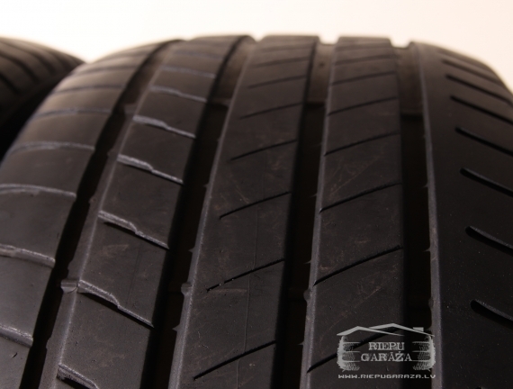 Bridgestone ALENZA 001 *