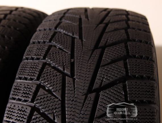 Hankook Winter I Cept iZ2 W616