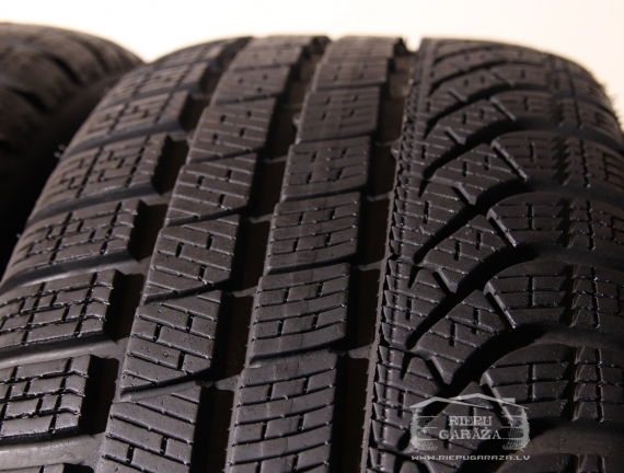 Pirelli P Zero Winter
