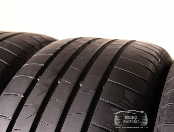 Bridgestone ALENZA 001 AO