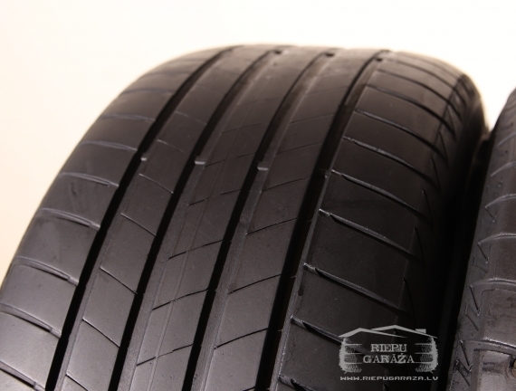 Bridgestone Turanza T005