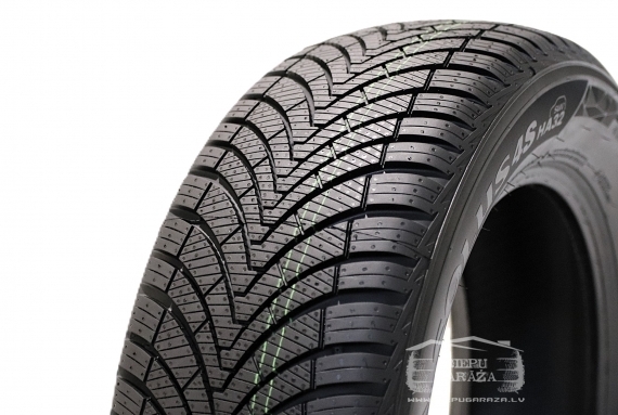 Kumho Solus 4S HA32