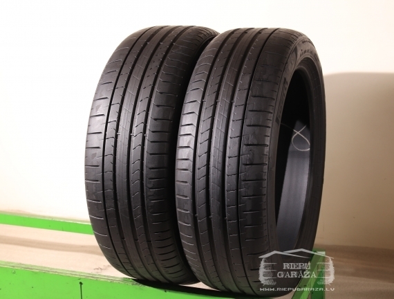 Pirelli P Zero PZ4