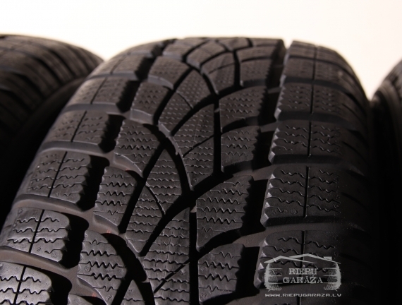 Dunlop SP Winter Sport 3D