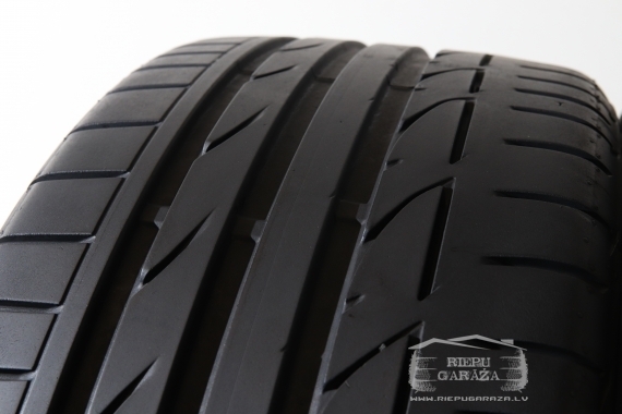 Bridgestone Potenza S001