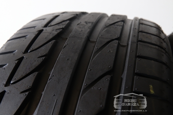 Bridgestone Potenza S001