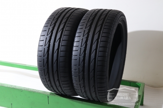 Bridgestone Potenza S001