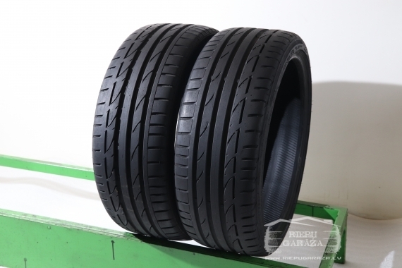 Bridgestone Potenza S001