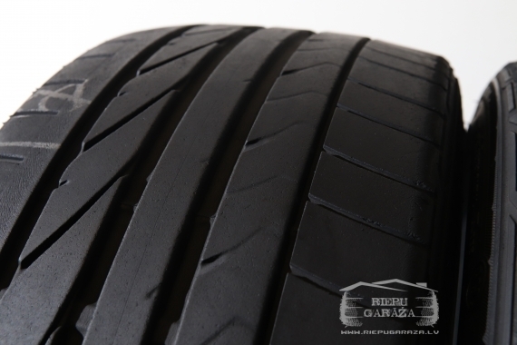 Bridgestone Potenza RE050A
