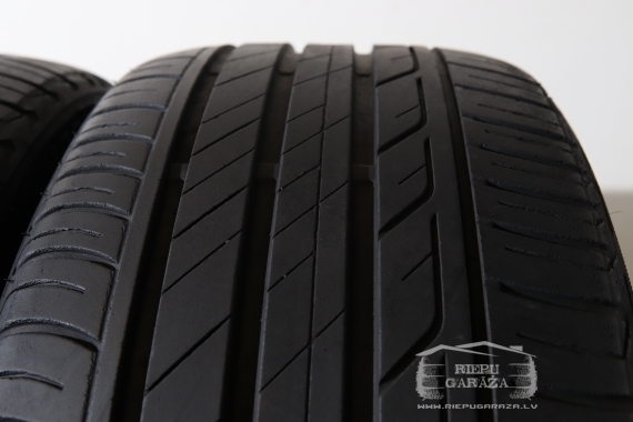 Bridgestone Turanza T001
