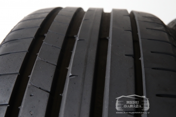 Dunlop Sport Maxx RT 2