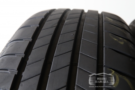Bridgestone Turanza T005