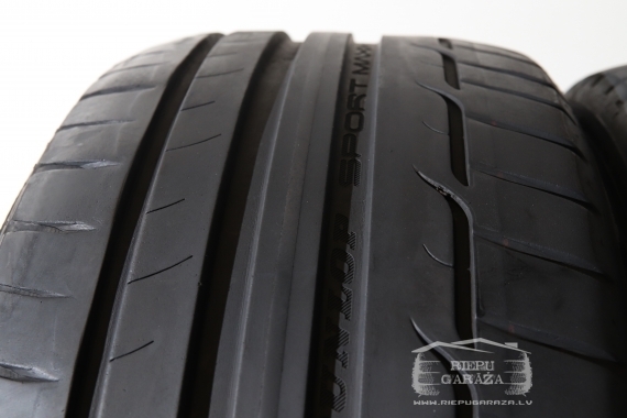 Dunlop Sport Maxx RT