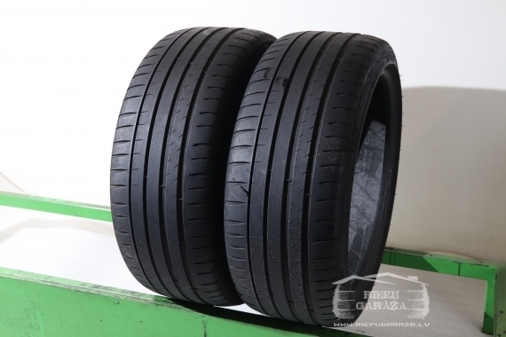 Michelin Pilot Sport 4