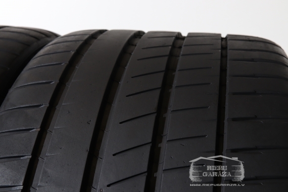 Michelin Pilot Sport 4S