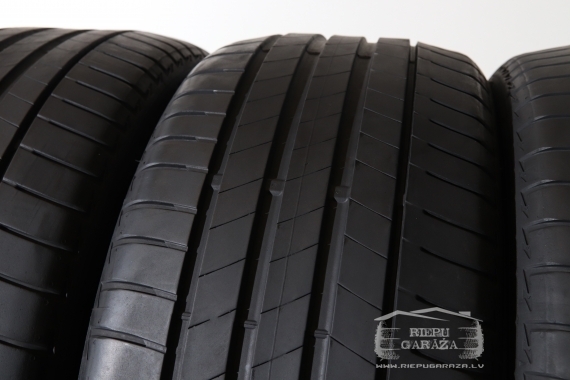Bridgestone Turanza T005