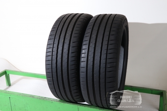 Michelin Pilot Sport 4