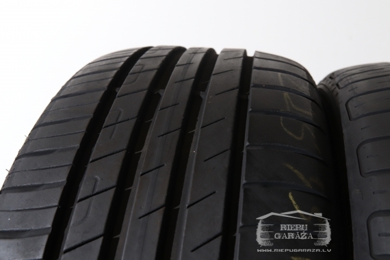 Goodyear Efficientgrip Performance