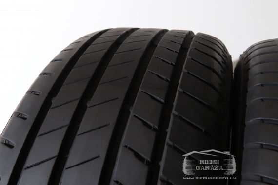 Bridgestone Alenza 001