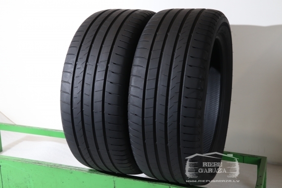 Bridgestone Alenza 001