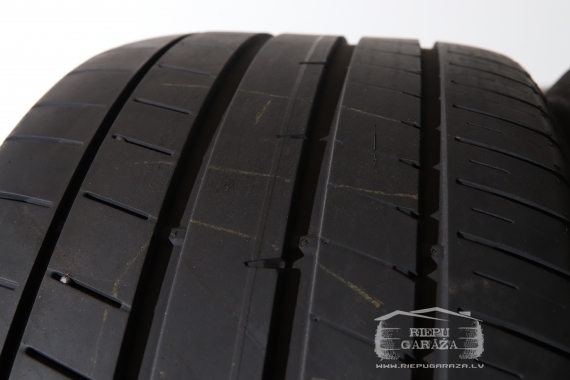Dunlop SPT MAXX RT2 SUV
