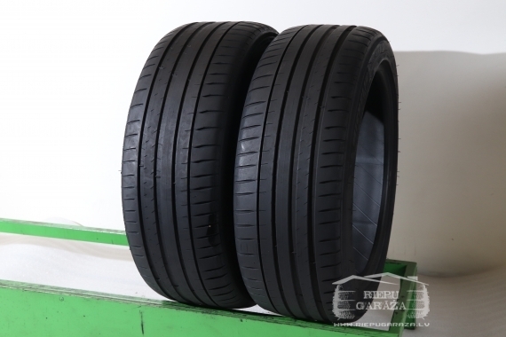 Michelin Pilot Sport 4