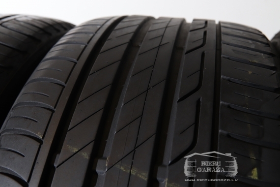 Bridgestone Turanza T001