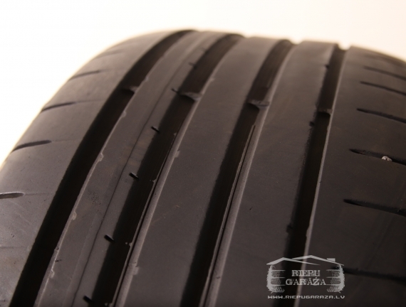 Dunlop Sport Maxx RT 2