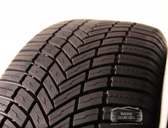 Bridgestone Weather Control A005