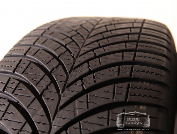 Goodyear Vector 4Seasons G3