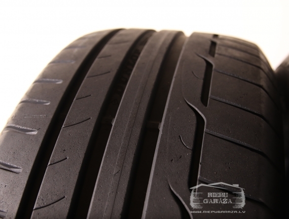 Dunlop Sport Maxx RT