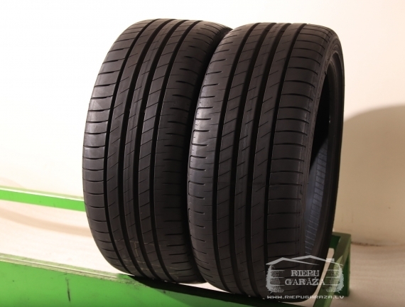 Goodyear Efficientgrip Performance