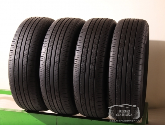 Dunlop GRANDTREK PT30