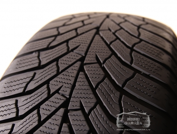 Kumho WinterCraft WP52