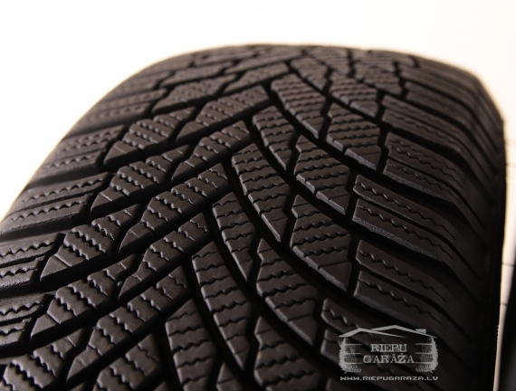 Firestone Winterhawk 4