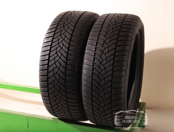 Goodyear UltraGrip Performance G1