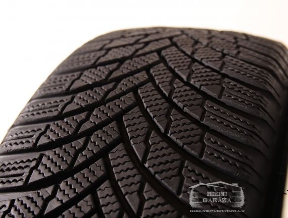 Firestone Winterhawk 4