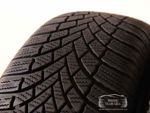 Bridgestone Blizzak LM005