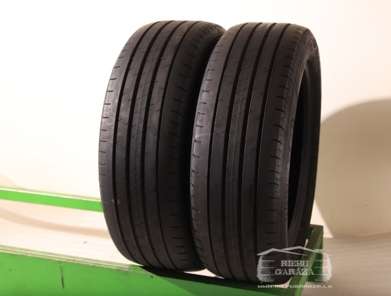 Goodyear EfficientGrip Performance 2